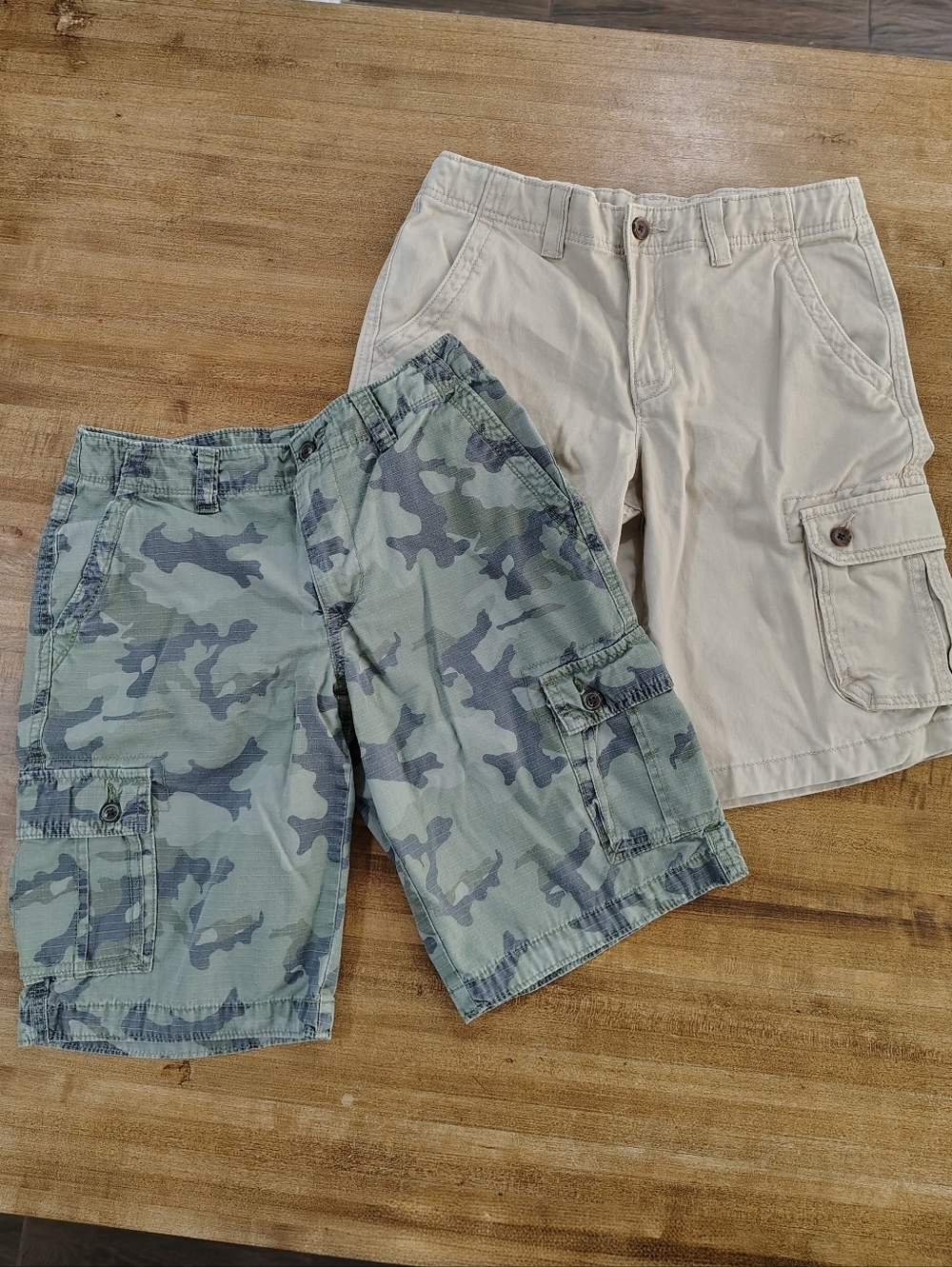 URBAN PIPELINE & ARIZONA Cargo Shorts - Camouflage and Khaki SIZE 16R & 14 Husky